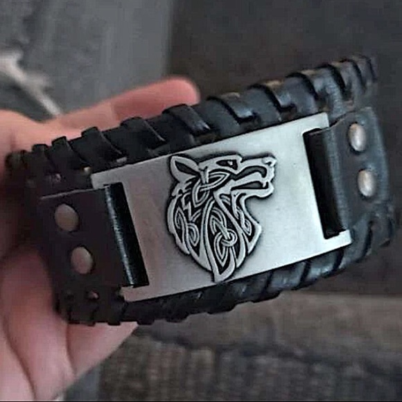 LEATHER WOLF HEAD VIKING STAINLESS STEEL BRACELET - Picture 6 of 8